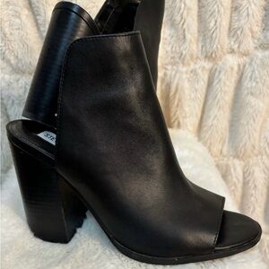 Steve Madden Black Open Toe Heeled Boots